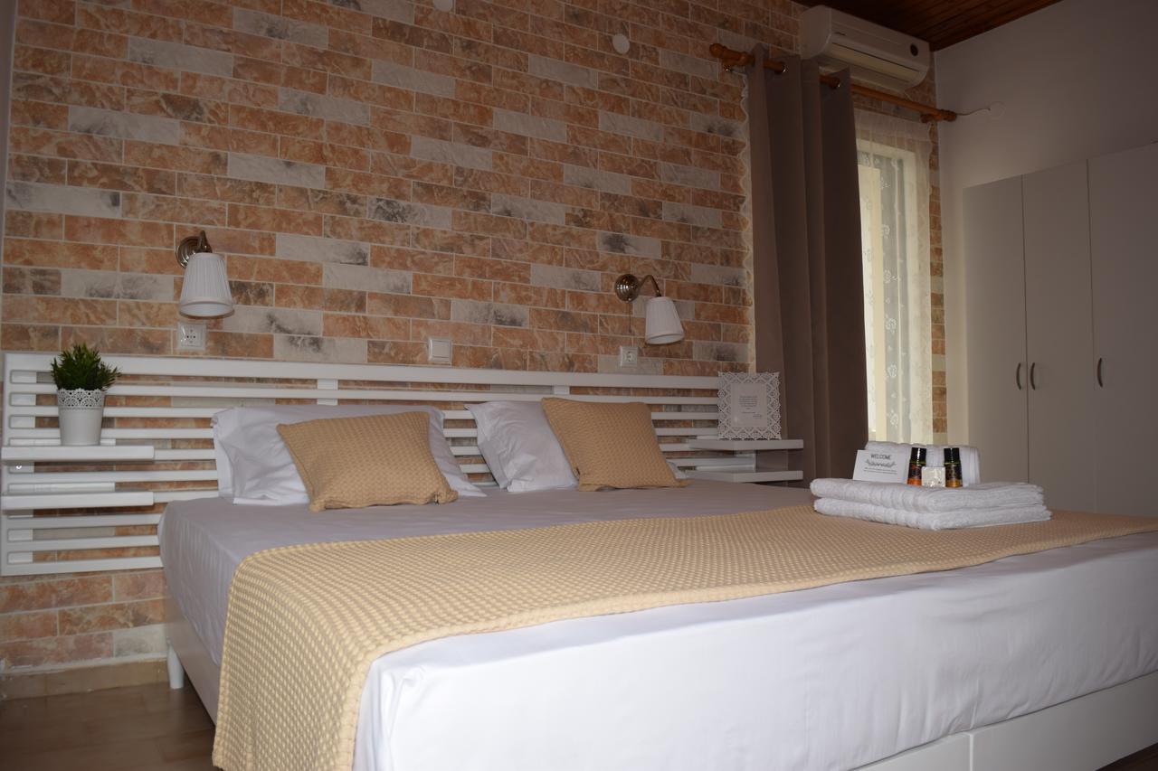 The Coast Aparthotel Anaxos Bagian luar foto