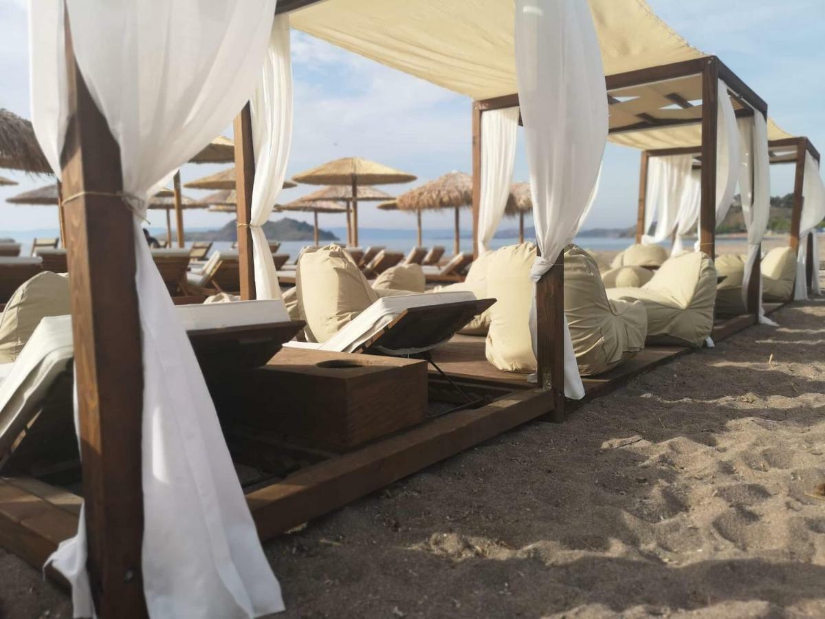 The Coast Aparthotel Anaxos Bagian luar foto